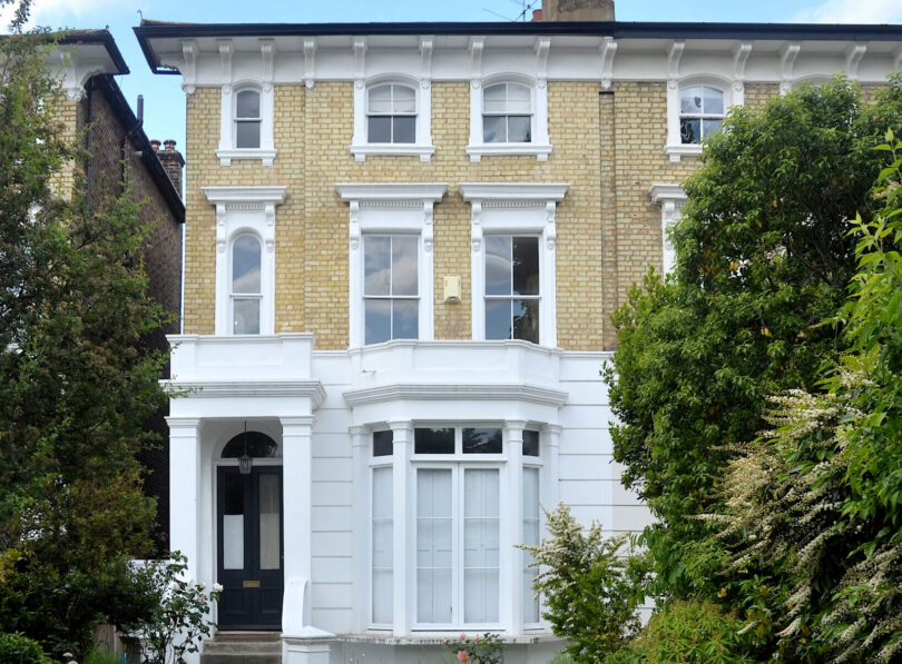 A large property surrounded by greenery in Barnes, ideal for remortgaging.
